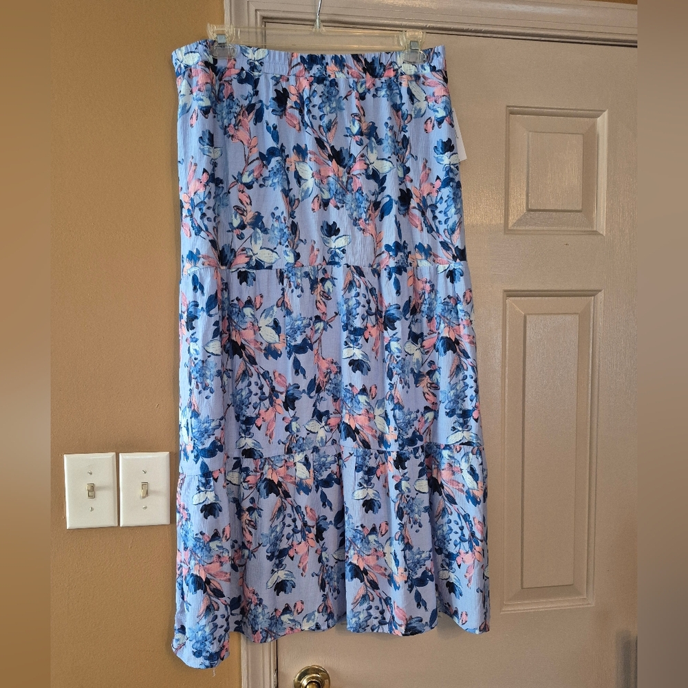 🆕️AGB Floral Skirt in Blue and Pink